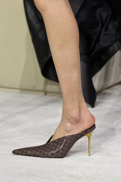 Look 56